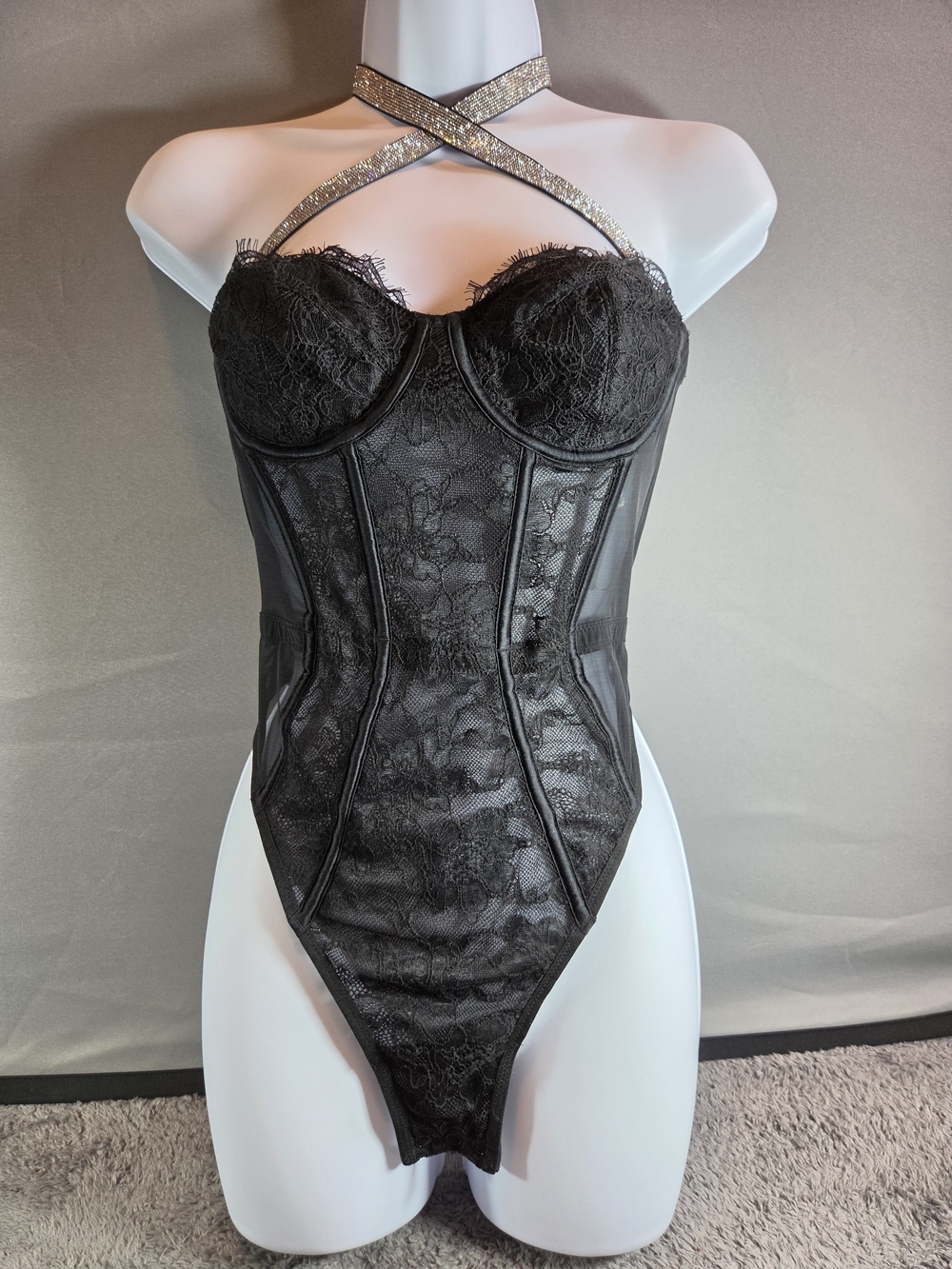 Victoria’s Secret Very Sexy Shine Strap Halter Lace Teddy Black S NWT